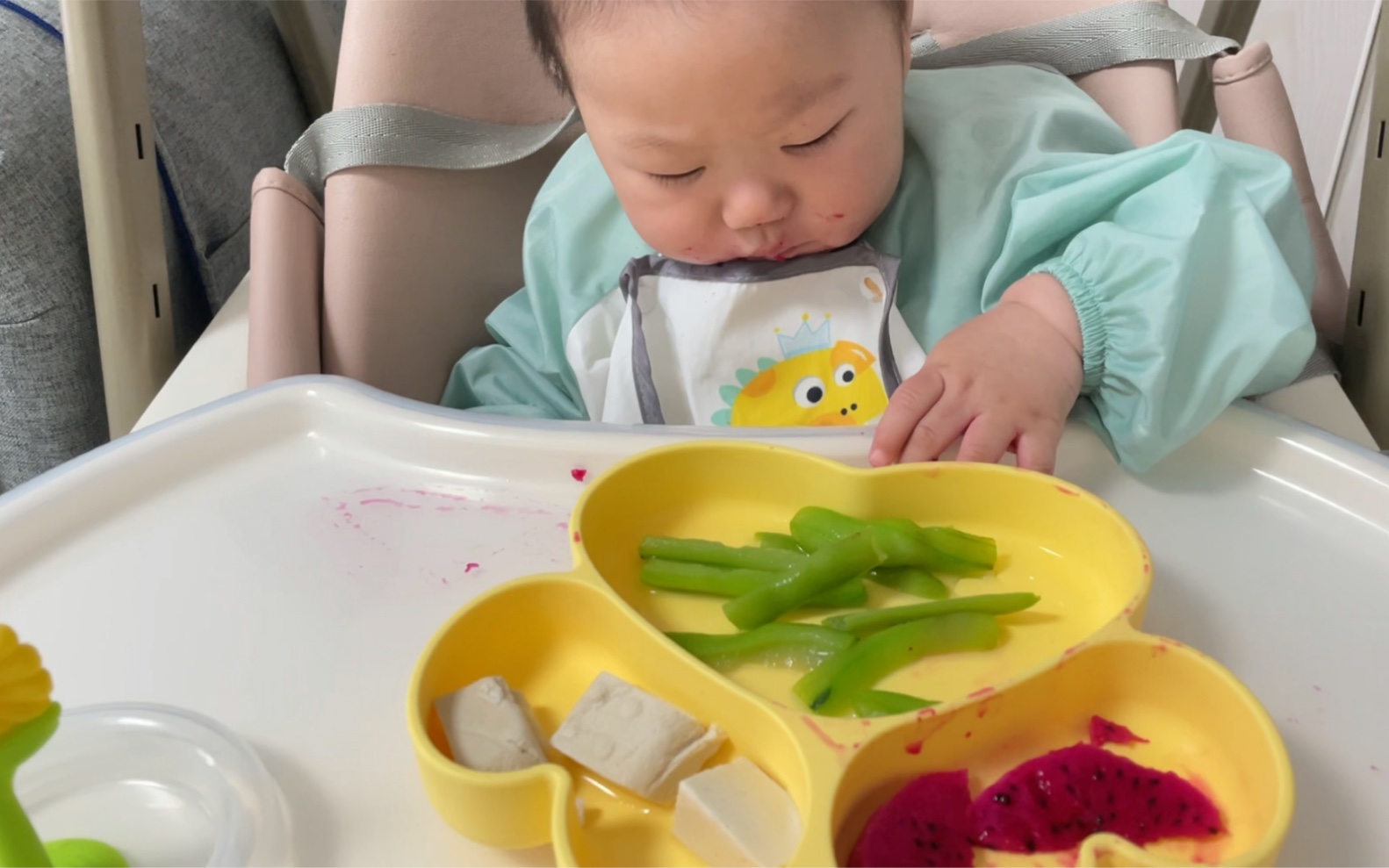 八个月的宝宝，水果辅食的最佳选择